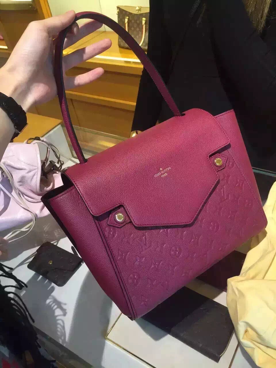 Louis Vuitton Trocadero Embossed Cowhide Bag M50440 Aurore